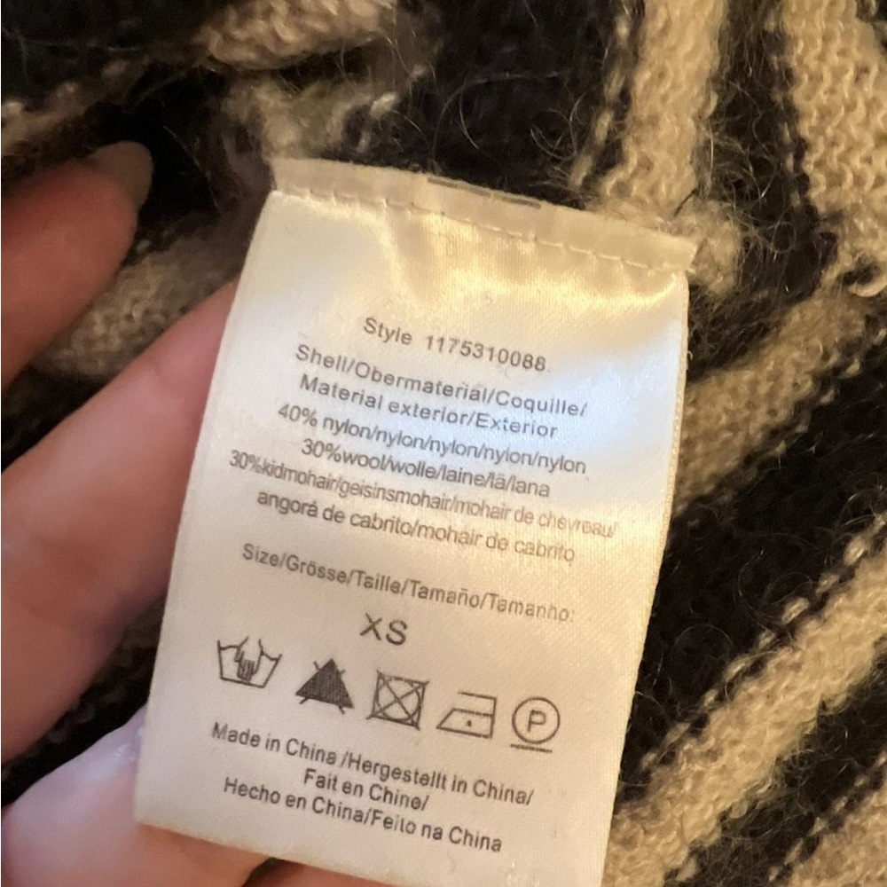 Day Birger et Mikkelsen Elegant Black and White Striped Women's Sweater|size XS - Picture 6 of 11